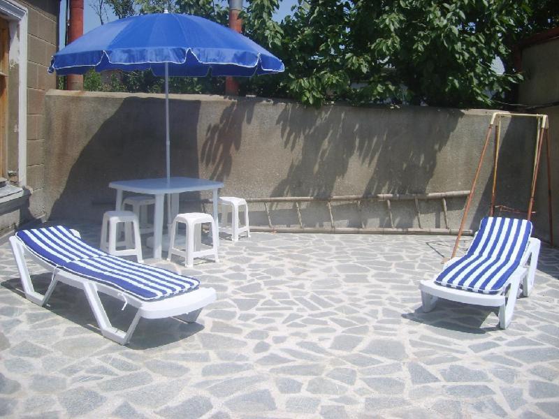 Guest House Svetlana Гори Экстерьер фото